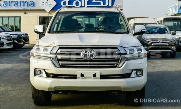 Buy Import Toyota Land Cruiser White Car in Import - Dubai in Bagmati Buy Import Toyota Land Cruiser White Car in Import - Dubai in Bagmati