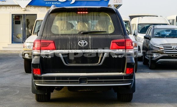 Buy Import Toyota Land Cruiser Black Car in Import - Dubai in Bagmati Buy Import Toyota Land Cruiser Black Car in Import - Dubai in Bagmati