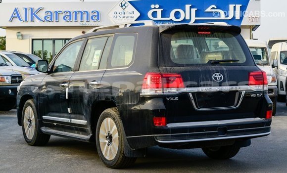 Buy Import Toyota Land Cruiser Black Car in Import - Dubai in Bagmati Buy Import Toyota Land Cruiser Black Car in Import - Dubai in Bagmati