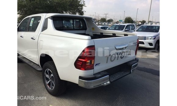 Buy Import Toyota Hilux White Car in Import - Dubai in Bagmati Buy Import Toyota Hilux White Car in Import - Dubai in Bagmati