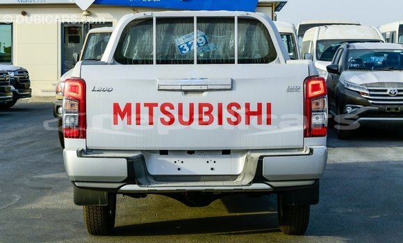 Buy Import Mitsubishi L200 White Car in Import - Dubai in Bagmati Buy Import Mitsubishi L200 White Car in Import - Dubai in Bagmati