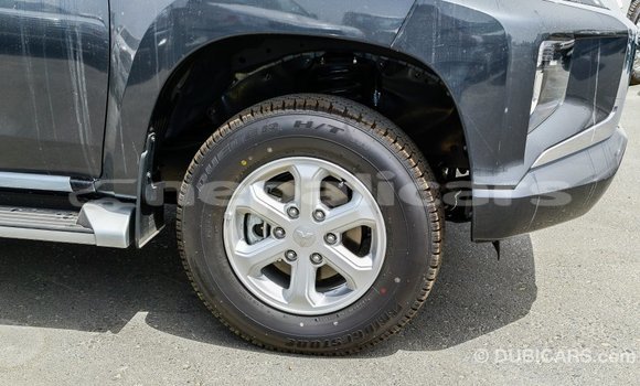Buy Import Mitsubishi L200 Other Car in Import - Dubai in Bagmati Buy Import Mitsubishi L200 Other Car in Import - Dubai in Bagmati