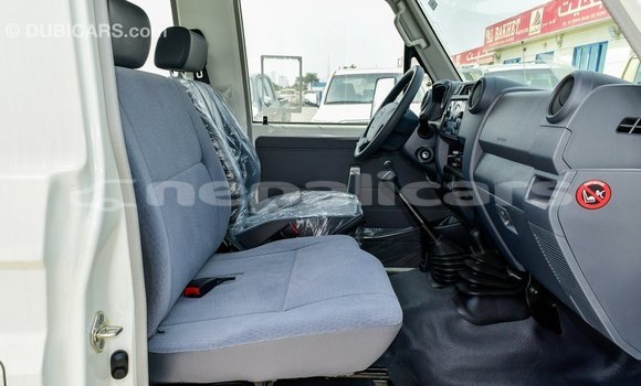 Buy Import Toyota Land Cruiser White Car in Import - Dubai in Bagmati Buy Import Toyota Land Cruiser White Car in Import - Dubai in Bagmati