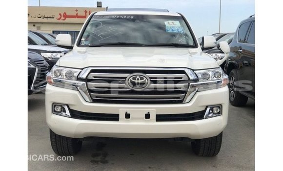 Buy Import Toyota Land Cruiser White Car in Import - Dubai in Bagmati Buy Import Toyota Land Cruiser White Car in Import - Dubai in Bagmati