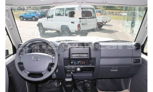Buy Import Toyota Land Cruiser White Car in Import - Dubai in Bagmati Buy Import Toyota Land Cruiser White Car in Import - Dubai in Bagmati