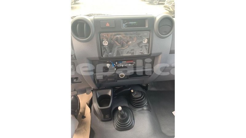 Big with watermark toyota land cruiser bagmati import dubai 3045