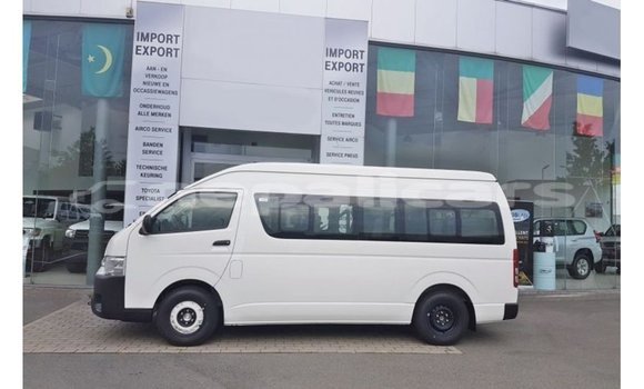 Buy Import Toyota Hiace White Car in Import - Dubai in Bagmati Buy Import Toyota Hiace White Car in Import - Dubai in Bagmati