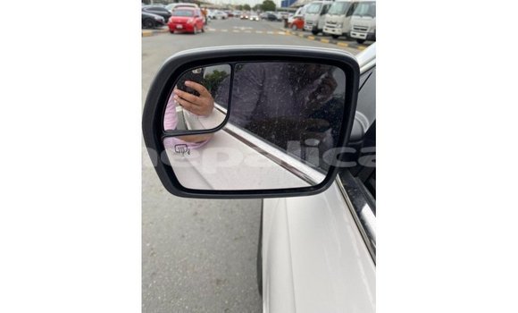 Buy Import Ford Edge White Car in Import - Dubai in Bagmati Buy Import Ford Edge White Car in Import - Dubai in Bagmati