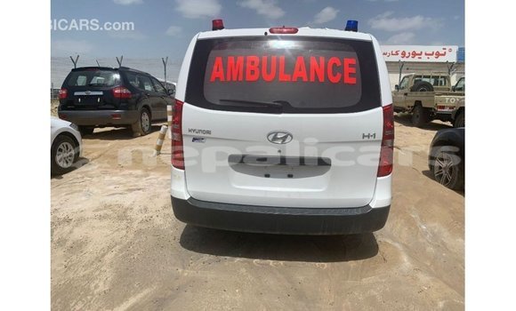 Buy Import Hyundai Accent White Car in Import - Dubai in Bagmati Buy Import Hyundai Accent White Car in Import - Dubai in Bagmati