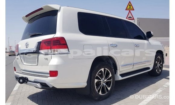 Buy Import Toyota Land Cruiser White Car in Import - Dubai in Bagmati Buy Import Toyota Land Cruiser White Car in Import - Dubai in Bagmati