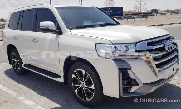 Buy Import Toyota Land Cruiser White Car in Import - Dubai in Bagmati Buy Import Toyota Land Cruiser White Car in Import - Dubai in Bagmati