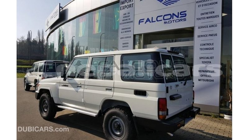 Big with watermark toyota land cruiser bagmati import dubai 3085