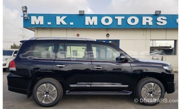 Buy Import Toyota Land Cruiser Black Car in Import - Dubai in Bagmati Buy Import Toyota Land Cruiser Black Car in Import - Dubai in Bagmati