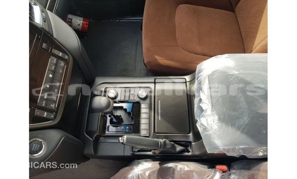 Buy Import Toyota Land Cruiser Black Car in Import - Dubai in Bagmati Buy Import Toyota Land Cruiser Black Car in Import - Dubai in Bagmati