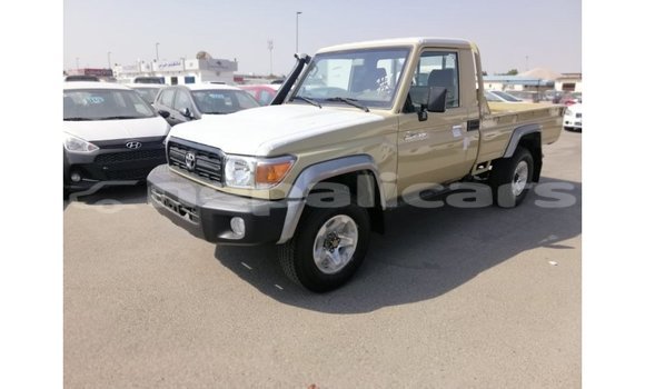 Buy Import Toyota Land Cruiser Beige Car in Import - Dubai in Bagmati Buy Import Toyota Land Cruiser Beige Car in Import - Dubai in Bagmati