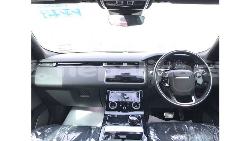 Big with watermark land rover range rover bagmati import dubai 3130