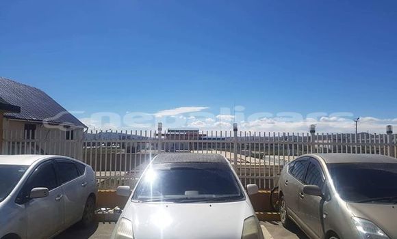 Buy Used Toyota Prius White Car in Amargadhi in Mahakali