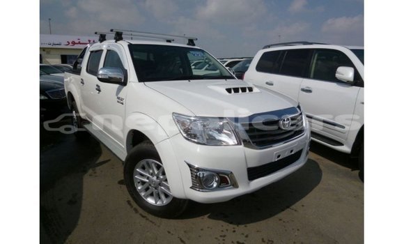 Buy Import Toyota Hilux White Car in Import - Dubai in Bagmati Buy Import Toyota Hilux White Car in Import - Dubai in Bagmati