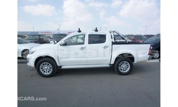 Buy Import Toyota Hilux White Car in Import - Dubai in Bagmati Buy Import Toyota Hilux White Car in Import - Dubai in Bagmati
