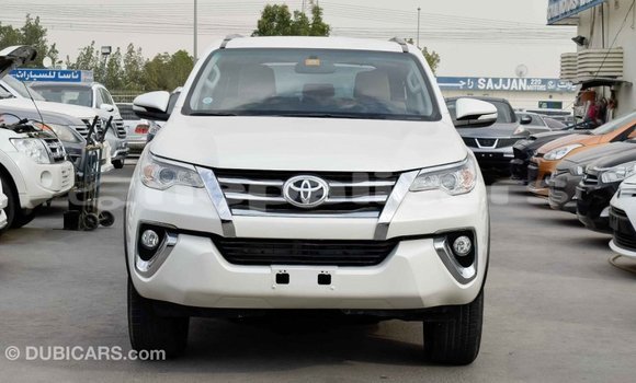 Buy Import Toyota Fortuner White Car in Import - Dubai in Bagmati Buy Import Toyota Fortuner White Car in Import - Dubai in Bagmati