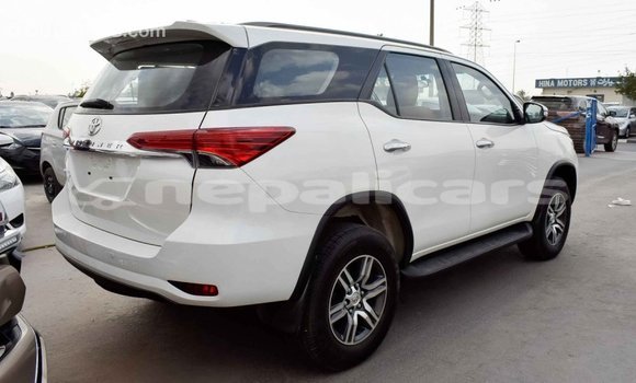 Buy Import Toyota Fortuner White Car in Import - Dubai in Bagmati Buy Import Toyota Fortuner White Car in Import - Dubai in Bagmati