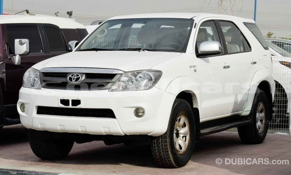 Buy Import Toyota Fortuner White Car in Import - Dubai in Bagmati Buy Import Toyota Fortuner White Car in Import - Dubai in Bagmati