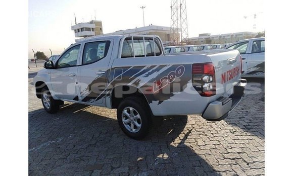 Buy Import Mitsubishi L200 White Car in Import - Dubai in Bagmati Buy Import Mitsubishi L200 White Car in Import - Dubai in Bagmati