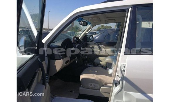 Buy Import Mitsubishi Pajero White Car in Import - Dubai in Bagmati Buy Import Mitsubishi Pajero White Car in Import - Dubai in Bagmati