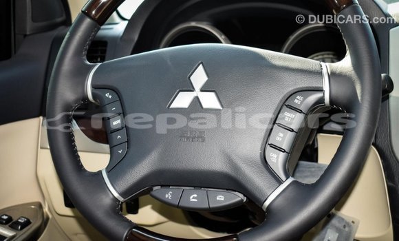 Buy Import Mitsubishi Pajero Other Car in Import - Dubai in Bagmati Buy Import Mitsubishi Pajero Other Car in Import - Dubai in Bagmati