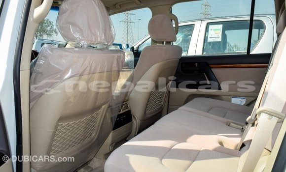 Buy Import Toyota Land Cruiser White Car in Import - Dubai in Bagmati Buy Import Toyota Land Cruiser White Car in Import - Dubai in Bagmati