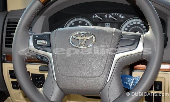 Buy Import Toyota Land Cruiser White Car in Import - Dubai in Bagmati Buy Import Toyota Land Cruiser White Car in Import - Dubai in Bagmati