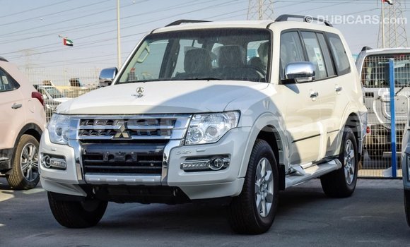 Buy Import Mitsubishi Pajero White Car in Import - Dubai in Bagmati Buy Import Mitsubishi Pajero White Car in Import - Dubai in Bagmati