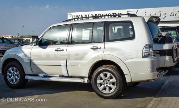 Buy Import Mitsubishi Pajero White Car in Import - Dubai in Bagmati Buy Import Mitsubishi Pajero White Car in Import - Dubai in Bagmati