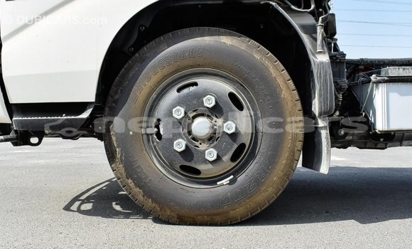 Buy Import Hino 300 Series White Truck in Import - Dubai in Bagmati