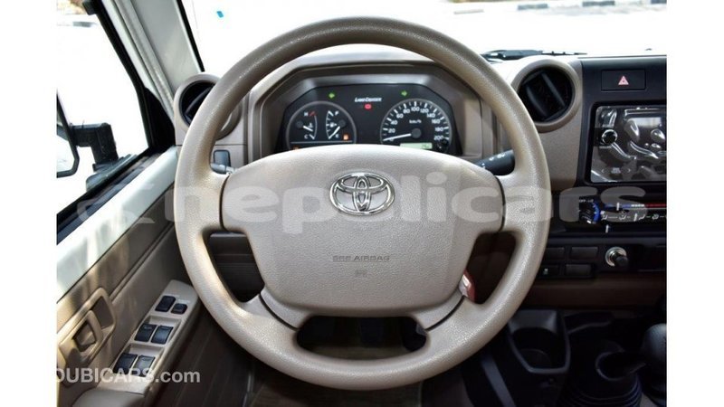 Big with watermark toyota land cruiser bagmati import dubai 3203