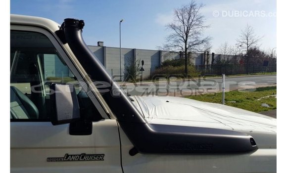 Buy Import Toyota Land Cruiser White Car in Import - Dubai in Bagmati Buy Import Toyota Land Cruiser White Car in Import - Dubai in Bagmati