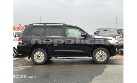 Buy Import Toyota Land Cruiser Black Car in Import - Dubai in Bagmati Buy Import Toyota Land Cruiser Black Car in Import - Dubai in Bagmati