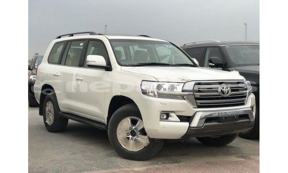 Buy Import Toyota Land Cruiser White Car in Import - Dubai in Bagmati Buy Import Toyota Land Cruiser White Car in Import - Dubai in Bagmati