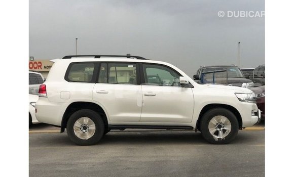 Buy Import Toyota Land Cruiser White Car in Import - Dubai in Bagmati Buy Import Toyota Land Cruiser White Car in Import - Dubai in Bagmati