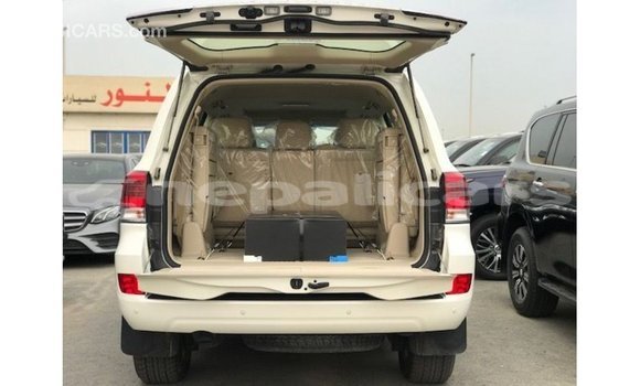Buy Import Toyota Land Cruiser White Car in Import - Dubai in Bagmati Buy Import Toyota Land Cruiser White Car in Import - Dubai in Bagmati