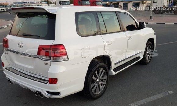 Buy Import Toyota Land Cruiser White Car in Import - Dubai in Bagmati Buy Import Toyota Land Cruiser White Car in Import - Dubai in Bagmati