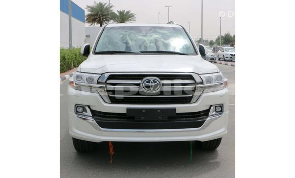 Buy Import Toyota Land Cruiser White Car in Import - Dubai in Bagmati Buy Import Toyota Land Cruiser White Car in Import - Dubai in Bagmati
