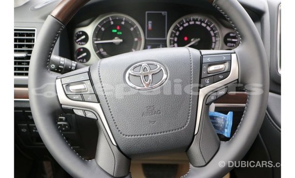 Buy Import Toyota Land Cruiser White Car in Import - Dubai in Bagmati Buy Import Toyota Land Cruiser White Car in Import - Dubai in Bagmati