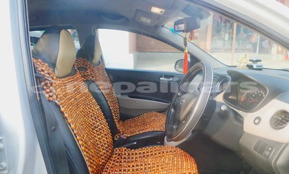 Buy Used Hyundai Accent Silver Car in Kathmandu in Bagmati Buy Used Hyundai Accent Silver Car in Kathmandu in Bagmati