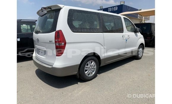 Buy Import Hyundai Accent White Car in Import - Dubai in Bagmati Buy Import Hyundai Accent White Car in Import - Dubai in Bagmati