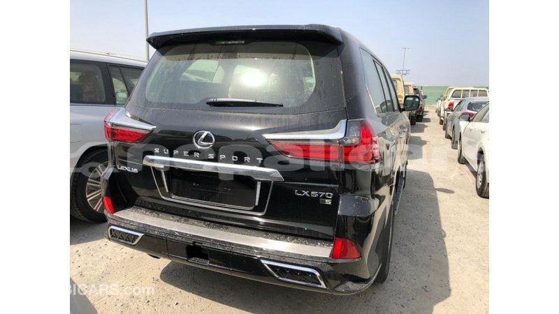 Big with watermark 138ffd8b 5077 42a1 96e0 8072c0551524