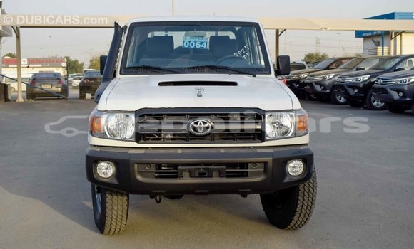 Buy Import Toyota Land Cruiser White Car in Import - Dubai in Bagmati Buy Import Toyota Land Cruiser White Car in Import - Dubai in Bagmati