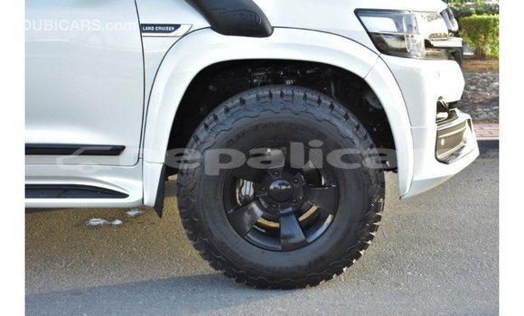 Buy Import Toyota Land Cruiser White Car in Import - Dubai in Bagmati Buy Import Toyota Land Cruiser White Car in Import - Dubai in Bagmati