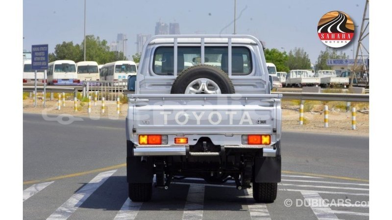 Big with watermark toyota land cruiser bagmati import dubai 3230