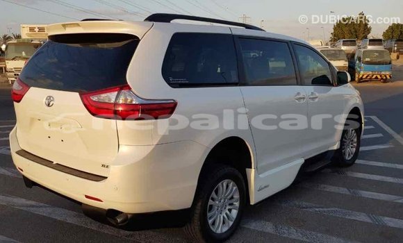 Buy Import Toyota Sienna White Car in Import - Dubai in Bagmati Buy Import Toyota Sienna White Car in Import - Dubai in Bagmati